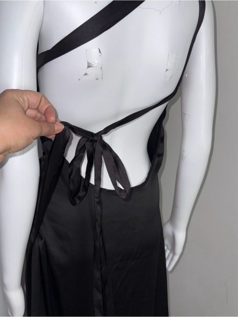 Commense Black Satin One Shoulder Backless Maxi Dress Evening Gown Minimalist - Picture 11 of 12